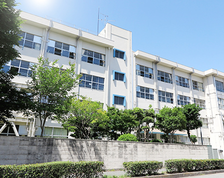 学校